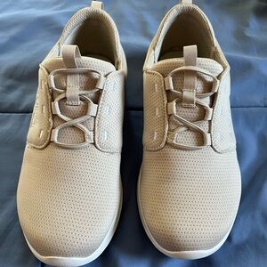 Slip on Ryka sneakers